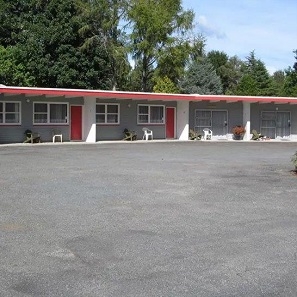 non-smoking motel units in central Tokoroa